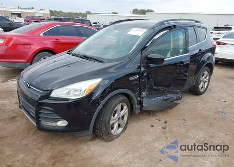2016 Ford Escape Se z USA, uszkodzony, nr VIN 1FMCU0GX8GUB81383